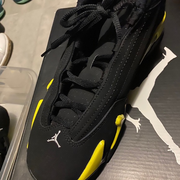 Jordan 5 grapes and 14 thunder - Picture 10 of 10